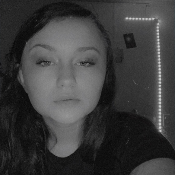 Meet your Posher, Rosa - Picture 1 of 1